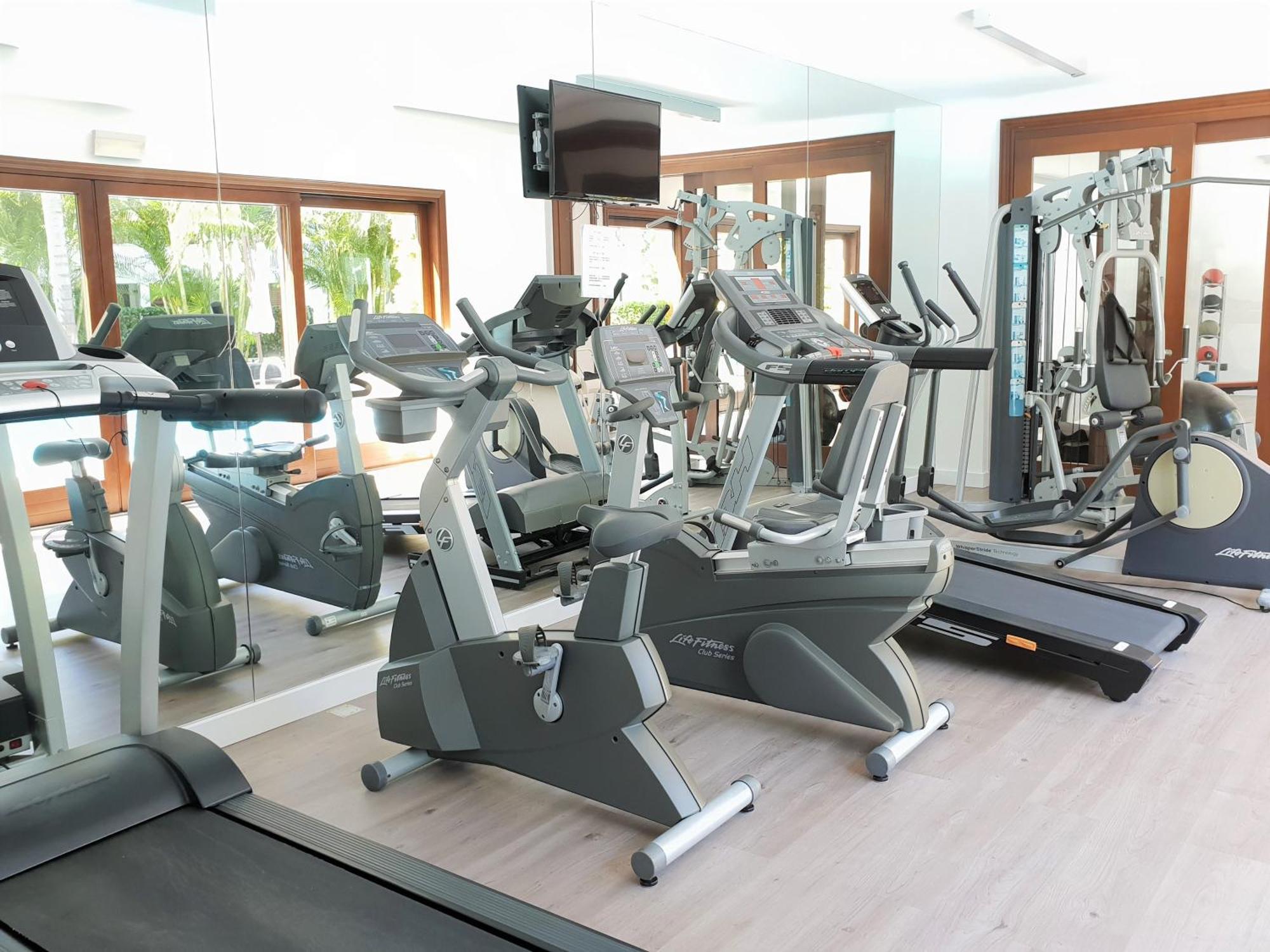 Luxury Apartment Frontal Beach In Doncella Beach إِستيبونا المظهر الخارجي الصورة