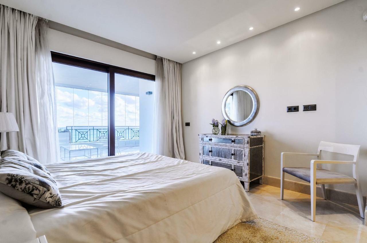 Luxury Apartment Frontal Beach In Doncella Beach إِستيبونا المظهر الخارجي الصورة